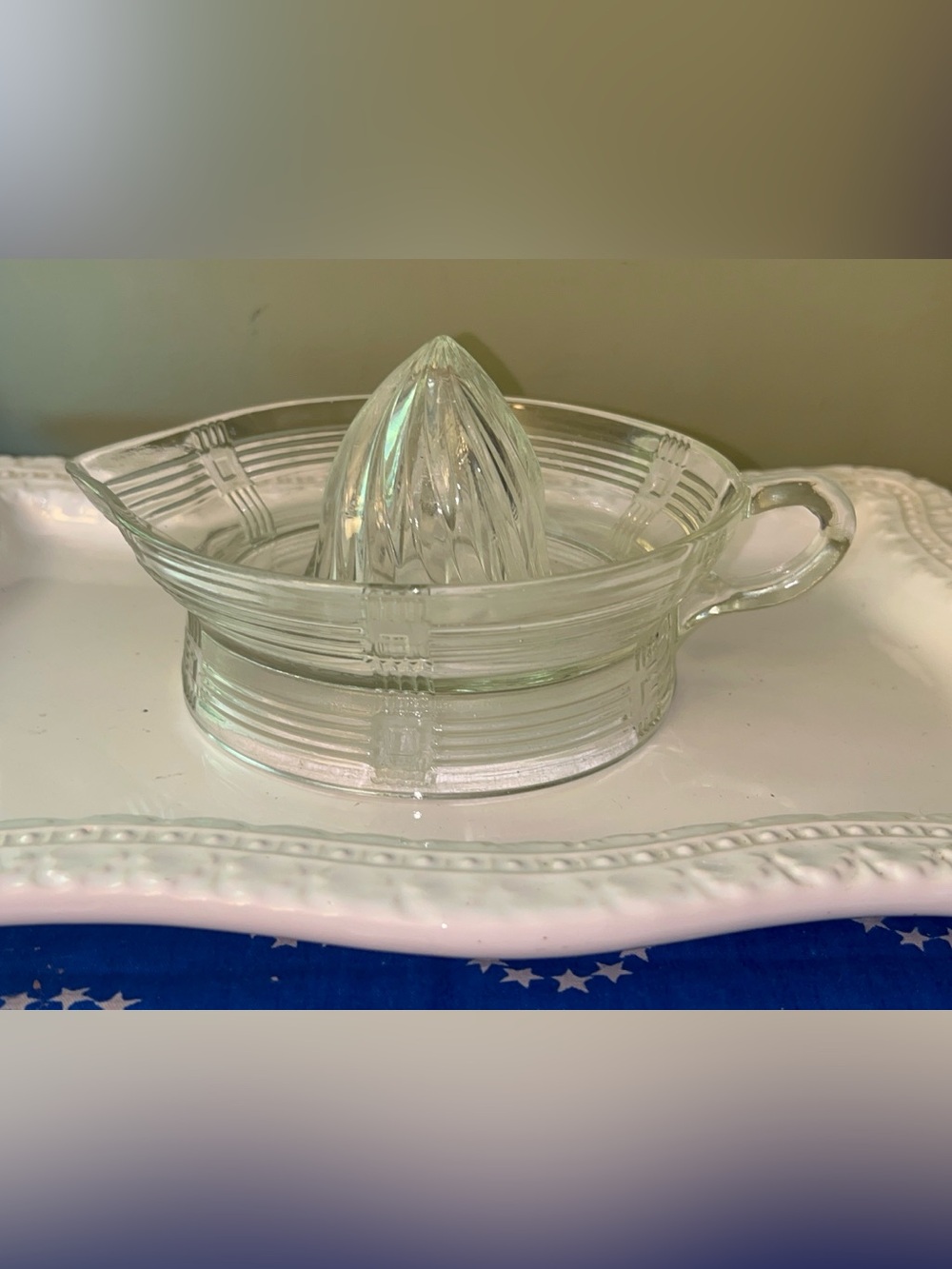 Vintage Hazel Atlas Clear Glass Citrus Juicer